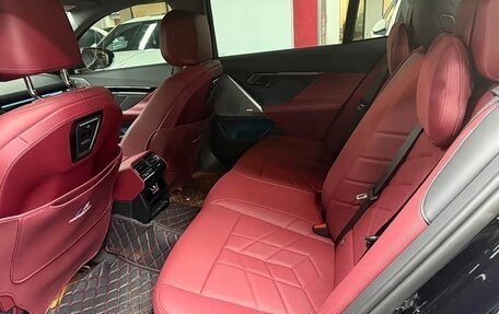 BMW 5 серия, 2025 год, 6 299 999 рублей, 10 фотография