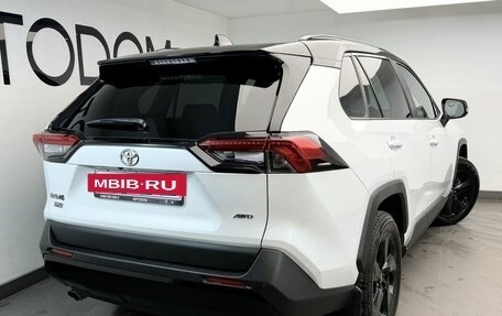 Toyota RAV4, 2021 год, 3 584 000 рублей, 4 фотография