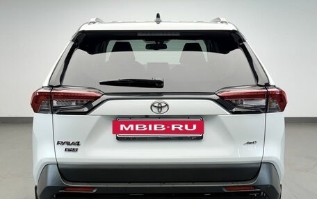 Toyota RAV4, 2021 год, 3 584 000 рублей, 3 фотография