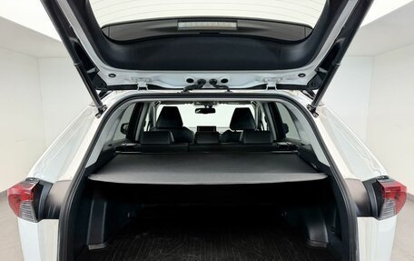 Toyota RAV4, 2021 год, 3 584 000 рублей, 18 фотография