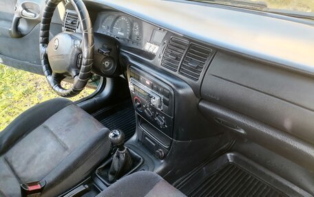 Opel Vectra B рестайлинг, 2000 год, 160 000 рублей, 13 фотография