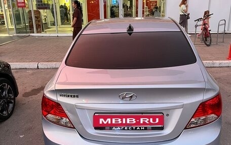 Hyundai Solaris II рестайлинг, 2011 год, 550 000 рублей, 4 фотография