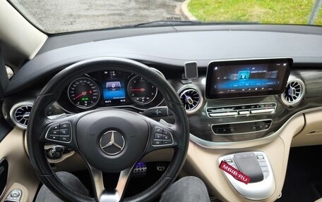 Mercedes-Benz V-Класс, 2020 год, 6 900 000 рублей, 10 фотография