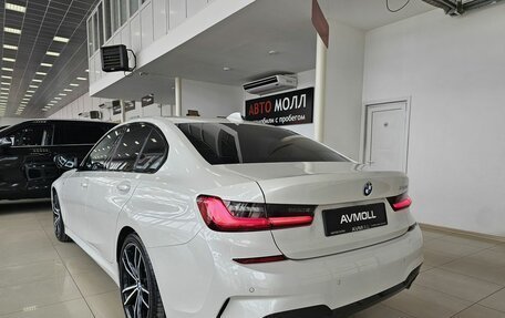 BMW 3 серия, 2019 год, 3 320 000 рублей, 8 фотография