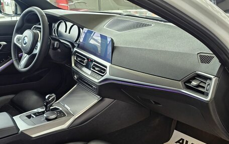 BMW 3 серия, 2019 год, 3 320 000 рублей, 19 фотография