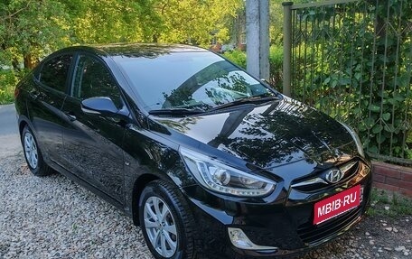 Hyundai Solaris II рестайлинг, 2013 год, 1 170 000 рублей, 1 фотография