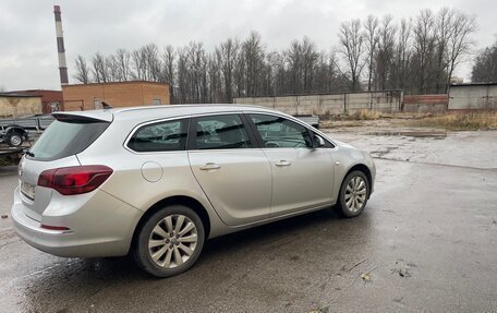Opel Astra J, 2013 год, 790 000 рублей, 2 фотография