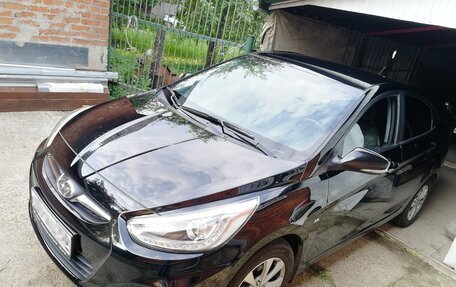 Hyundai Solaris II рестайлинг, 2013 год, 1 170 000 рублей, 3 фотография