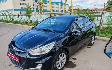 Hyundai Solaris II рестайлинг, 2013 год, 1 170 000 рублей, 7 фотография