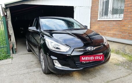 Hyundai Solaris II рестайлинг, 2013 год, 1 170 000 рублей, 4 фотография