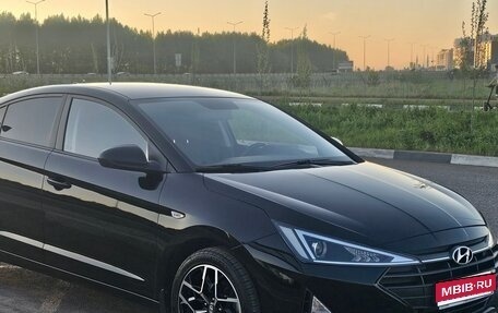 Hyundai Elantra VI рестайлинг, 2019 год, 1 615 000 рублей, 1 фотография