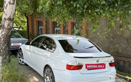 BMW 3 серия, 2006 год, 765 000 рублей, 11 фотография