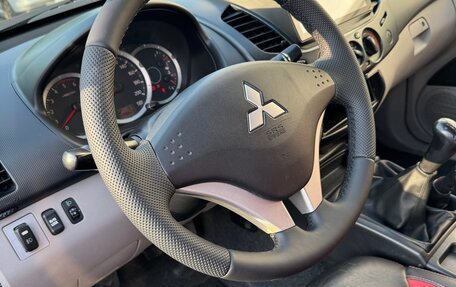 Mitsubishi L200 IV рестайлинг, 2010 год, 1 450 000 рублей, 7 фотография