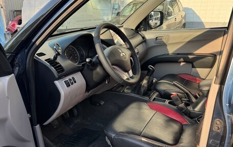 Mitsubishi L200 IV рестайлинг, 2010 год, 1 450 000 рублей, 6 фотография