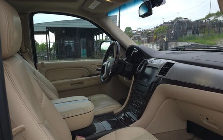 Cadillac Escalade III, 2008 год, 1 170 000 рублей, 3 фотография
