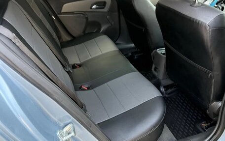 Chevrolet Cruze II, 2010 год, 520 000 рублей, 5 фотография