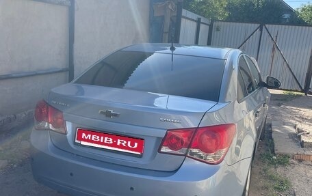 Chevrolet Cruze II, 2010 год, 520 000 рублей, 3 фотография