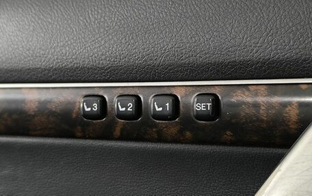 Toyota Land Cruiser 200, 2012 год, 3 050 000 рублей, 11 фотография