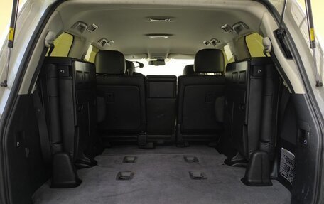 Toyota Land Cruiser 200, 2012 год, 3 050 000 рублей, 24 фотография