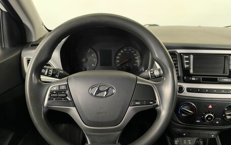 Hyundai Solaris II рестайлинг, 2018 год, 1 180 000 рублей, 14 фотография