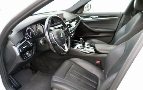 BMW 5 серия, 2017 год, 2 599 000 рублей, 8 фотография