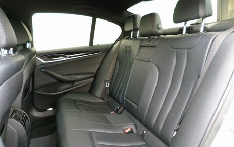 BMW 5 серия, 2017 год, 2 599 000 рублей, 17 фотография