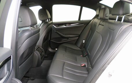 BMW 5 серия, 2017 год, 2 599 000 рублей, 16 фотография