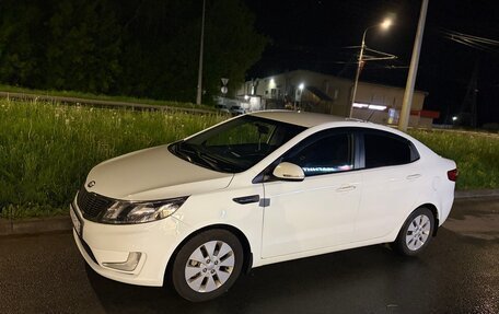 KIA Rio III рестайлинг, 2013 год, 750 000 рублей, 3 фотография