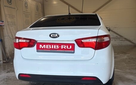 KIA Rio III рестайлинг, 2013 год, 750 000 рублей, 9 фотография
