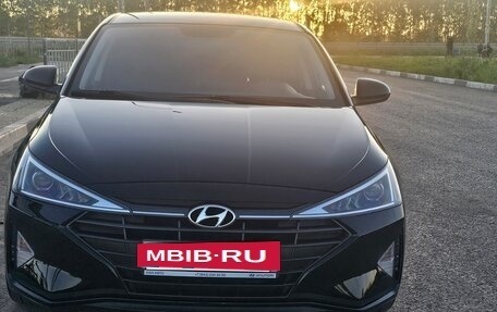 Hyundai Elantra VI рестайлинг, 2019 год, 1 615 000 рублей, 6 фотография