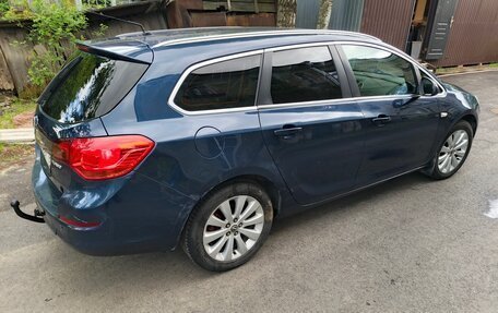 Opel Astra J, 2011 год, 400 000 рублей, 4 фотография