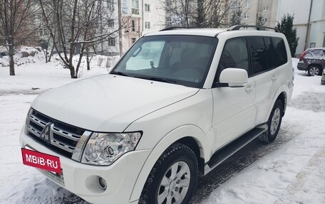 Mitsubishi Pajero IV, 2012 год, 2 200 000 рублей, 2 фотография