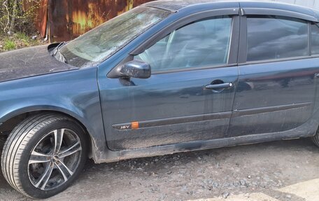 Renault Laguna II, 2002 год, 400 000 рублей, 2 фотография