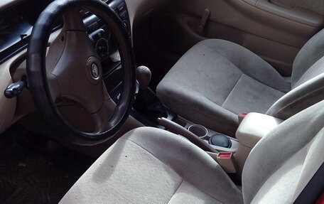 Toyota Corolla, 2003 год, 290 000 рублей, 8 фотография