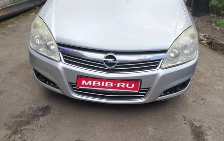 Opel Astra H, 2009 год, 620 000 рублей, 1 фотография