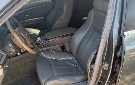 BMW 7 серия, 2004 год, 899 000 рублей, 7 фотография