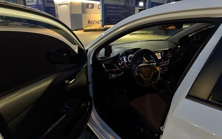 Hyundai Solaris II рестайлинг, 2018 год, 1 249 999 рублей, 12 фотография