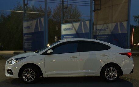 Hyundai Solaris II рестайлинг, 2018 год, 1 249 999 рублей, 4 фотография
