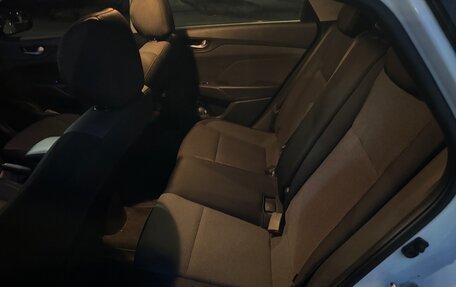 Hyundai Solaris II рестайлинг, 2018 год, 1 249 999 рублей, 16 фотография