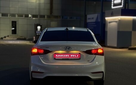 Hyundai Solaris II рестайлинг, 2018 год, 1 249 999 рублей, 6 фотография