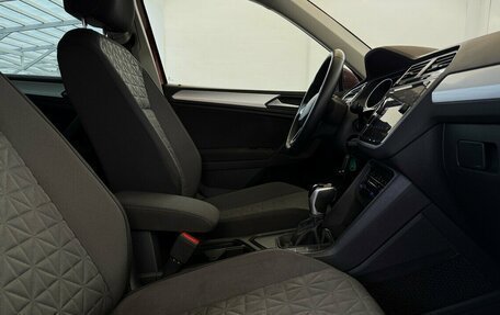 Volkswagen Tiguan II, 2021 год, 2 450 000 рублей, 12 фотография
