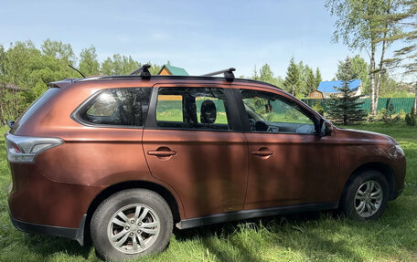 Mitsubishi Outlander III рестайлинг 3, 2012 год, 1 300 000 рублей, 4 фотография