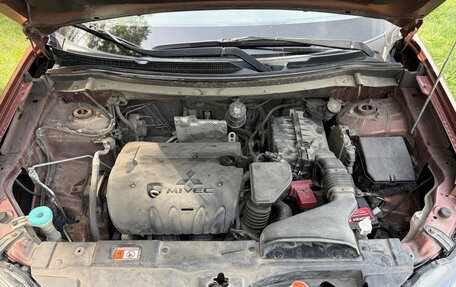 Mitsubishi Outlander III рестайлинг 3, 2012 год, 1 300 000 рублей, 15 фотография
