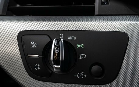 Audi A4, 2015 год, 2 299 000 рублей, 25 фотография