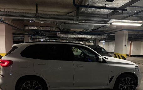 BMW X5, 2019 год, 5 300 000 рублей, 4 фотография