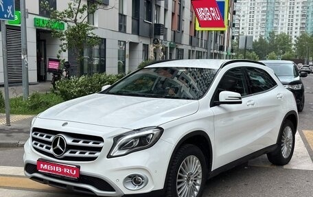 Mercedes-Benz GLA, 2018 год, 2 345 000 рублей, 1 фотография