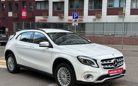 Mercedes-Benz GLA, 2018 год, 2 345 000 рублей, 2 фотография