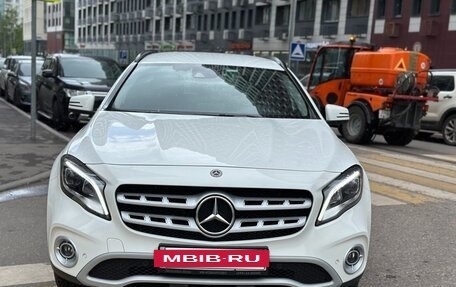 Mercedes-Benz GLA, 2018 год, 2 345 000 рублей, 3 фотография