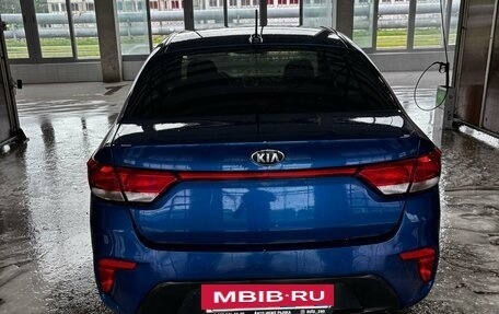 KIA Rio IV, 2018 год, 760 000 рублей, 2 фотография