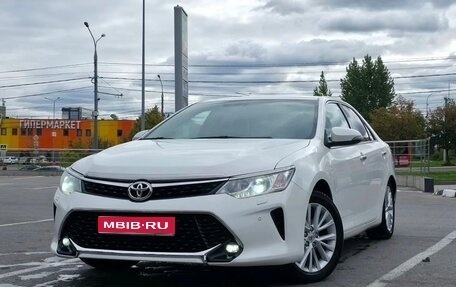 Toyota Camry, 2015 год, 1 850 000 рублей, 1 фотография